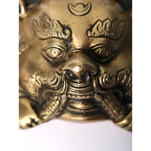 Masque mural Kirtimukha en laiton fait à la main de 6 pouces petit article fabriqué en Inde - Product Image 1