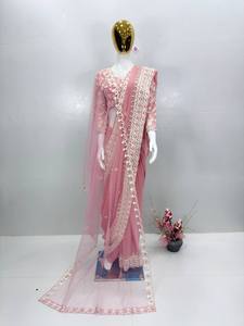 ชุดเจ้าสาวผ้าจอร์เจตต์ปักลายประดับด้วยเลื่อมสำหรับผู้หญิง - Product Image 4