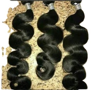 Extensions de cheveux humains bouclés bruts non traités, durables jusqu'à 2 ans, peuvent être décolorées et teintes jusqu'à la couleur la plus claire # 613 styles de boucles ondulées - Product Image 2