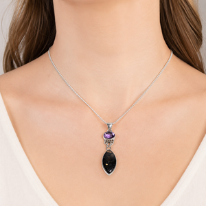 Pendentif en Nuummite et Améthyste Naturels, Argent Sterling 925 Plaqué Or Rose et Or Jaune, Bijou Fait Main en Pierres Précieuses, Cadeau pour Homme et Femme - Product Image 2