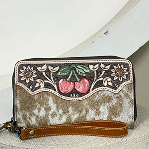 Cartera Larga de Cuero Genuino con Diseño Floral Cereza y Protección RFID, Hecha a Mano, con Espacio para Múltiples Tarjetas, para Mujer - Product Image 4