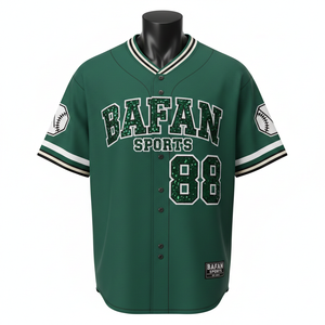 Camiseta 100% algodón para hombre, corte holgado, estampada, estilo béisbol, malla deportiva de poliéster GSM, tacto suave, con apliques y bordados personalizados. - Product Image 1