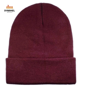 Dynamel Bonnet ajustable en tricot côtelé avec revers, effet tie-dye rose, noir et blanc, broderie 3D, jacquard et déchiré, effet délavé - Product Image 4