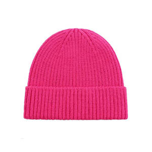Bonnet en tricot personnalisé avec logo brodé – Bonnet d'hiver pour le branding et la vente en gros - Product Image 1