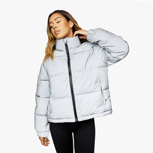 Veste matelassée de haute qualité pour femmes, hiver, tissu personnalisé, doublure en nylon, écologique, imperméable, pour femmes - Product Image 1