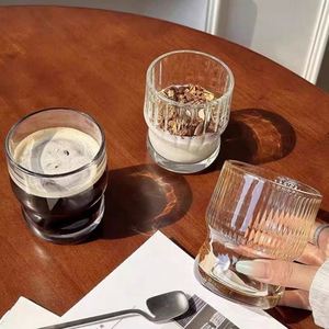 Tasse à café ronde transparente à paroi simple résistante à la chaleur, style rétro, pour la maison et les fêtes, idéale pour le lait - Product Image 3