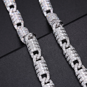Collier chaîne à maillons en argent massif 925 avec moissanite VVS et diamant de laboratoire, design hip-hop - Product Image 3