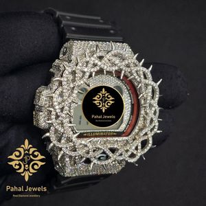 นาฬิกาข้อมือ Pahal Jewels รุ่น Sapphire Crystal Analog สำหรับผู้ชาย ตัวเรือนสี่เหลี่ยมสแตนเลสสตีลหรูหรา ขนาด 41 มม. ระบบควอตซ์ สายโมอิสซาไนต์ ออโต้ - Product Image 2