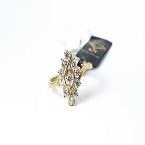 Bague légère en or 14 carats pour femme, bijou élégant en or jaune, idéal pour mariage, mode féminine, cadeau tendance - Product Image 2