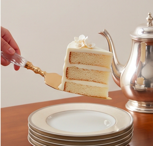 Ensemble de 2 couteaux et spatules à gâteau dorés avec manche en cristal, spatule métallique inclinée, outils à gâteau pour les fêtes - Product Image 5