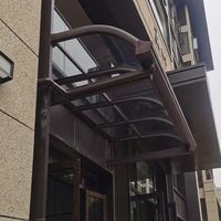 Auvent de fenêtre en aluminium thermolaqué, auvent en polycarbonate massif, abri extérieur contre le soleil et la pluie pour l'entrée de la villa