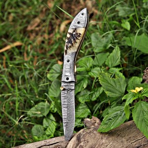 Nordic Forge EDC Damascus Steel <b>Folding</b> <b>Knife</b> Damascus Bolster - Ram Horn Handle & Leather Sheath - Product Image 2
