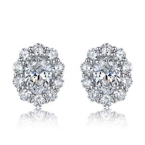 Boucles d'oreilles clous en or 10k, 14k et 18k avec diamant rond de 1 carat cultivé en laboratoire IGI, style halo, qualité VVS, bijoux en gros pour femmes - Product Image 6