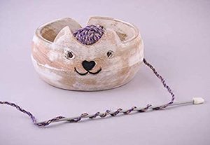 Cuenco de Almacenamiento de Hilo de Lana Hecho a Mano con Forma de Gato, Bonito Cuenco de Madera para Guardar Hilo de Tejer con Agujeros para Ganchillo y Tejido - Product Image 2