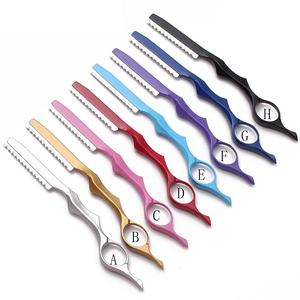 Rasoir professionnel à lame unique avec manche en métal et prise en main confortable pour usage en salon de coiffure et rasage - Product Image 5