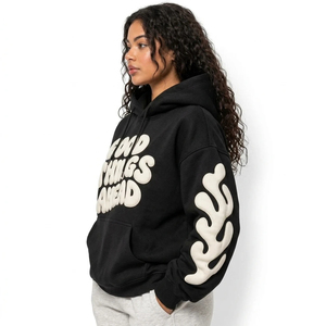 Hoodie Premium pour Femme avec Impression en Relief, Motifs Artistiques en Dimension, Tissu Confortable et Coupe Décontractée pour la Collection Mode Quotidienne - Product Image 3