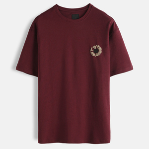 T-shirt homme surdimensionné 100% coton, broderie et impression en relief du logo personnalisé sur le devant, vente en gros - Product Image 3