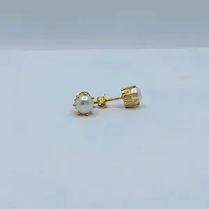 Clásicos Pendientes de Perlas de Oro de 22K en Oro Amarillo, Elegantes Perlas Redondas con Cierre de Rosca, Joyería Fina para Mujer - Product Image 1