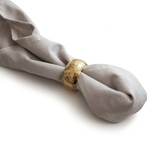 Ensemble de bagues de serviette en métal doré ondulé de luxe, décoration de table élégante, boucle porte-serviette ondulée pour la maison et les dîners - Product Image 3