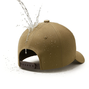 Gorra de Golf de Poliéster de 5 Paneles Personalizada OEM, con Corte Láser, Perforada, Parche Antimicrobiano, Logotipo Impermeable, Diseño Deportivo con Estampado de Leopardo - Product Image 4