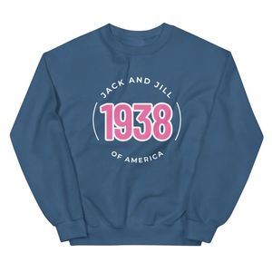 เสื้อสเวตเชิ้ตคอกลมสีชมพูสำหรับทุกเพศ ยี่ห้อ Jack and Jill พร้อมตราสัญลักษณ์วงกลม JJ ปี 1938 เนื้อผ้านุ่มสบาย แขนยาว เสื้อผ้าขายส่ง - Product Image 1