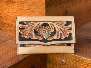 กระเป๋าใส่เหรียญงานแกะสลักด้วยมือมีสไตล์ใช้งานได้หลากหลายกระเป๋าสตางค์หนังสไตล์ตะวันตกมาใหม่สำหรับทุกเพศ - Product Image 4