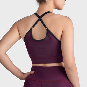 Conjunto Deportivo para Mujer al por Mayor: Sujetador Deportivo Sencillo y Pantalones Cortos con Logotipo Frontal - Set de Yoga y Fitness sin Costuras de Alta Sujeción - Product Image 2