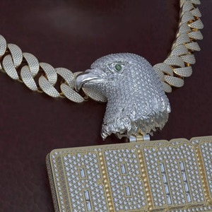 Pendentif Tête d'Aigle en Moissanite, Argent 925 Plaqué Or Rhodié, Micro-Pavé, Coupe Ronde, Charme Thème Luxe, Pendentif Quotidien - Product Image 5