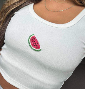 Tops cortos bordados a mano con cuentas de semillas - Talla personalizada, color/logotipo personalizado para ropa de playa de verano y atuendos casuales - Product Image 6