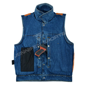 เสื้อกั๊กเดนิมผู้ชายสุดหรู 100% ผ้าเดนิมฟอกสี ทรงพรีเมียมสำหรับขี่มอเตอร์ไซค์ แฟชั่นไบค์เกอร์ มีกระเป๋าหลายช่อง - Product Image 4