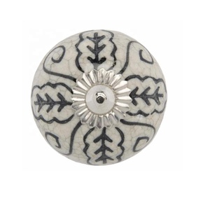 Boutons floraux pour tiroir cuisine bureau à domicile avec des motifs incurvés disponibles dans d'autres couleurs et modèles décor à la maison - Product Image 6