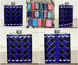 2026 Elegant Checkered Pattern Genuine Cow Leather Hip Flask With Portable Customized Pocket Flask Portable Luxury Alcohol Flask - Product Image 3