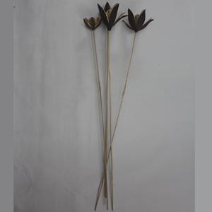 Bâton de lys en bois naturel pour la décoration de Noël et les arrangements floraux - Product Image 2