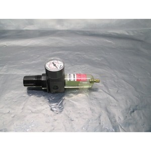 Filtre pneumatique Watts Fluidair B35-02AHC - Équipement et pièces semi-conductrices d'occasion de renommée mondiale - Product Image 2