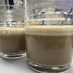 ผู้ผลิตเวียดนาม กาแฟสำเร็จรูป 3in1 ผสมโรบัสต้า รสเข้มข้น เปรี้ยวจัด มีคาเฟอีน กาแฟผงละลายได้ ขายส่ง - Product Image 3