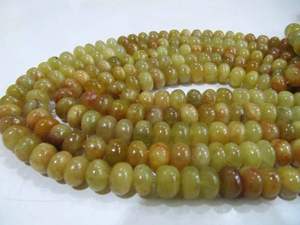 Aigue-marine jaune naturelle, forme ronde, 8 mm, vendue par brin de 8 pouces de long - Product Image 1