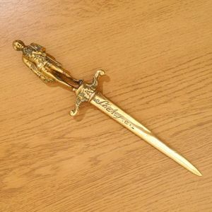 Cuchillo para Mantequilla de Latón Estilo Vintage, Espátula Multiusos para Mantequilla, Queso, Mermelada y Pan, Herramienta de Cocina Hecha a Mano, Diseño Elegante y Duradero - Product Image 3