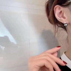 ต่างหูมุกดำแท้จากทะเลตาฮิติ รูปทรงโคลเวอร์ ทอง 18K ประดับเพชรซิคอน หรูหรา ทรงกลม สำหรับผู้หญิง - Product Image 2