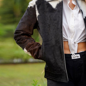 Nouvelle arrivée : veste en cuir de vachette pour femme, confortable pour l'hiver, design personnalisé, col rabattu, vestes en cuir de vachette pour femme - Product Image 3