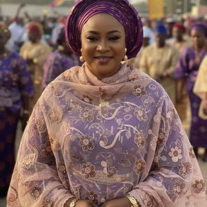 Pañuelo Hijab de Chifón con Bordado Floral Africano y Pedrería – Chal Tradicional Aso Ebi para Bodas, Envoltura Festiva para Mujer - Product Image 3