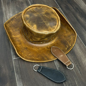 Nouveau Clip à Chapeau Multifonctionnel de Qualité Supérieure en Cuir Véritable pour Sac à Main de Voyage Sac à Dos Bagages Porte-Chapeau Magnétique pour l'Extérieur - Product Image 5