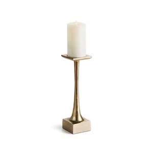 Support de bougie de Noël en métal fait main, style vintage, pour la décoration de la maison pendant les fêtes - Product Image 3