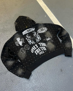 Vente en gros Sweat à capuche vintage coupe ample, délavé à l'acide, effet vieilli, en coton et polyester, grammage lourd, avec impression en relief de strass et fermeture éclair - Product Image 5