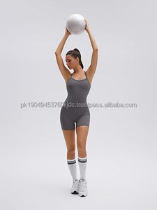 Conjuntos Deportivos de 2 Piezas para Mujer, Shorts de Cintura Alta con Bolsillos, Top Deportivo con Sujetador Incorporado, Cuello en V, Transpirable, Antibacterial - Product Image 4