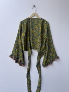 Top de seda estilo bohemio indio para mujer, blusa tipo tank top para vacaciones de verano - Product Image 3