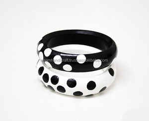 Gemelos y brazalete hechos a mano de resina de estilo Ángel Vintage para mujer, gemelos y brazaletes hechos a mano personalizados de alta gama de la India - Product Image 3