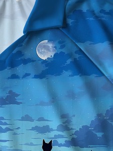 เสื้อโปโลพิมพ์ลายแมวบนหลังคาท้องฟ้ายามค่ำคืนแขนสั้นสีน้ำเงินสำหรับผู้ชายสวมใส่สบายๆ - Product Image 6