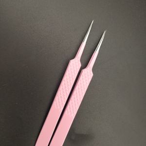 Pinzas de Belleza de Acero Inoxidable de Alta Gama Personalizadas, Pinzas para Cejas de Primera Calidad con Marca Premium de Pakistán, Modelo 215 - Product Image 1