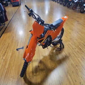 FREE SHIPPING NEW 2026 K_<b>T</b>_M 350 SX-F DIRT BIKE DIY Grade 3-Year Warranty USA Free Helmet - Product Image 5