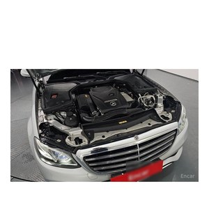 เมอร์เซเดส-เบนซ์ อี-คลาส อี300 4MATIC Exclusive ปี 2019 เดือนสิงหาคม ระยะทาง 91,675 กม. เกียร์อัตโนมัติ เบาะหนัง มาตรฐานไอเสียยูโร 5 พวงมาลัยซ้าย - Product Image 6